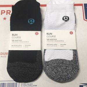 Iaaron7 set of 5 lll socks.